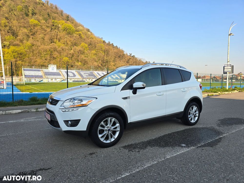 Ford Kuga - 1