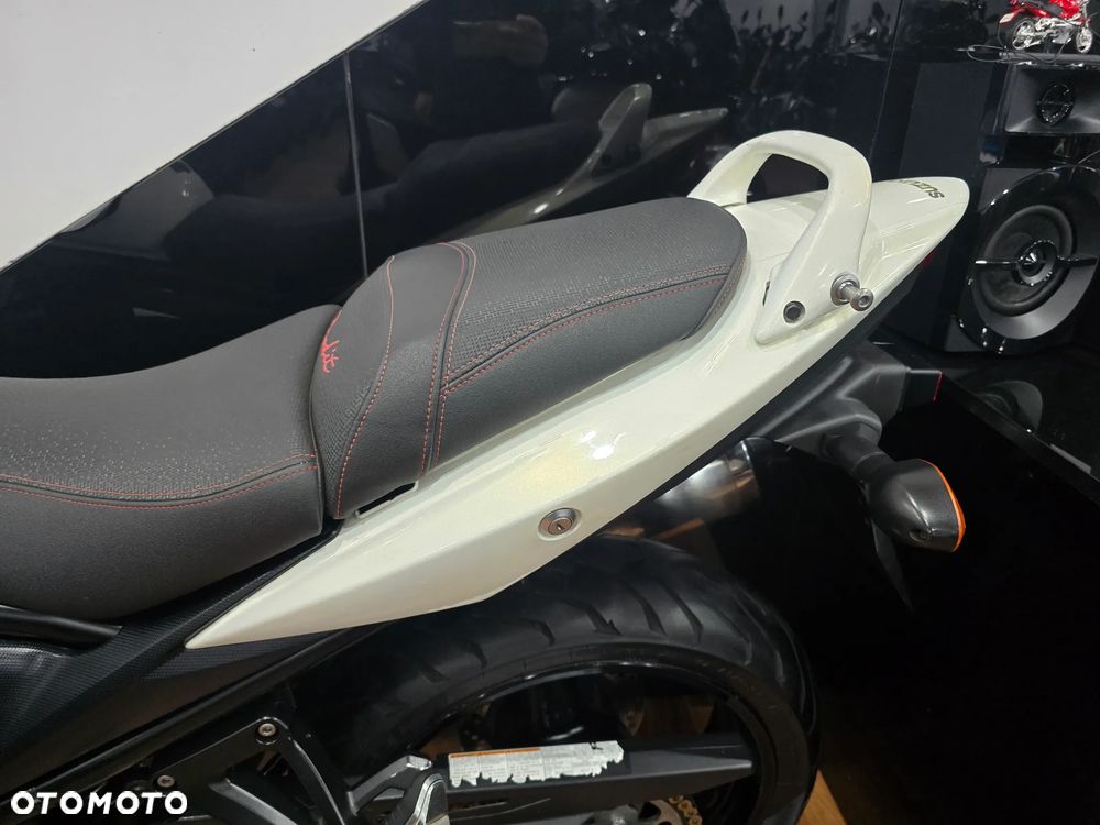 Suzuki Bandit - 11