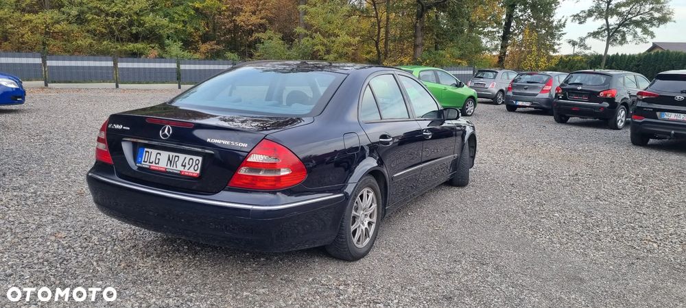 Mercedes-Benz E-Class 2003 photo 4