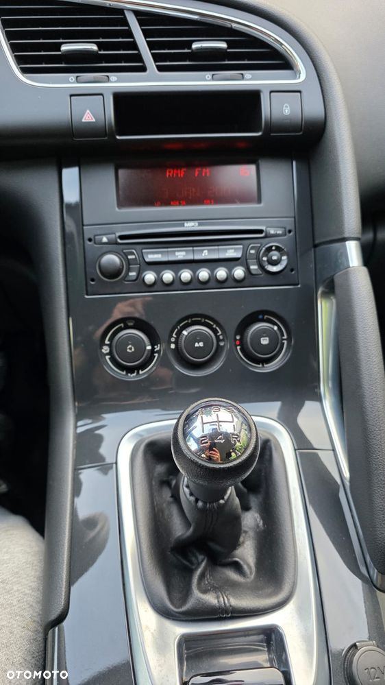 Peugeot 3008 120 VTi Access - 19