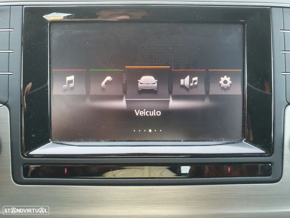 VW Golf Variant 1.6 TDi BlueMotion Confortline - 27