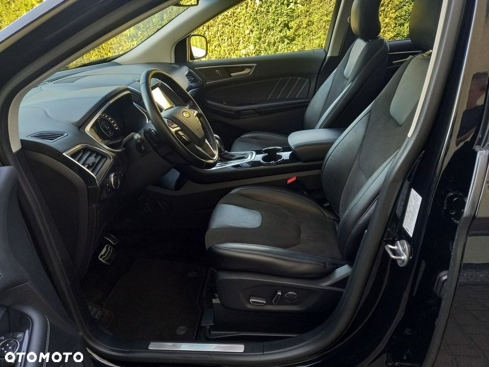 Ford Edge 2.0 TDCi Twin-Turbo 4WD ST-Line - 30
