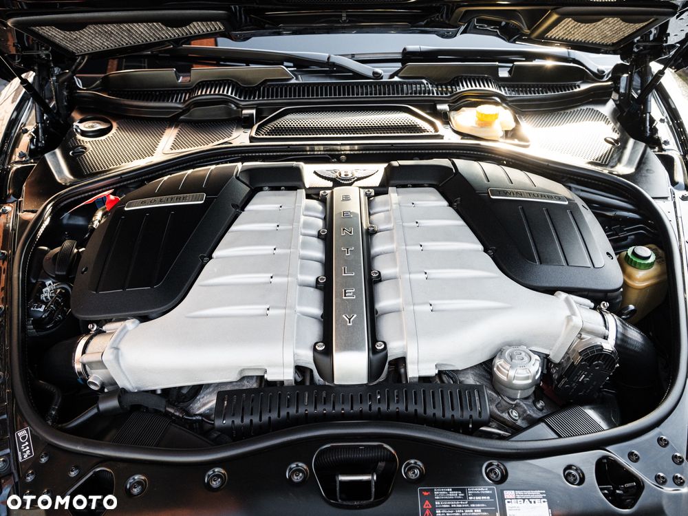 Bentley Flying Spur - 37