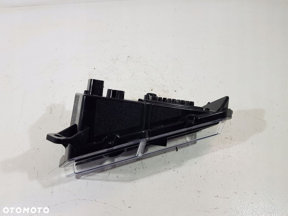 lampa prawa prawy przód 2415095 polaris sportsman 570 21-25 rok - 9