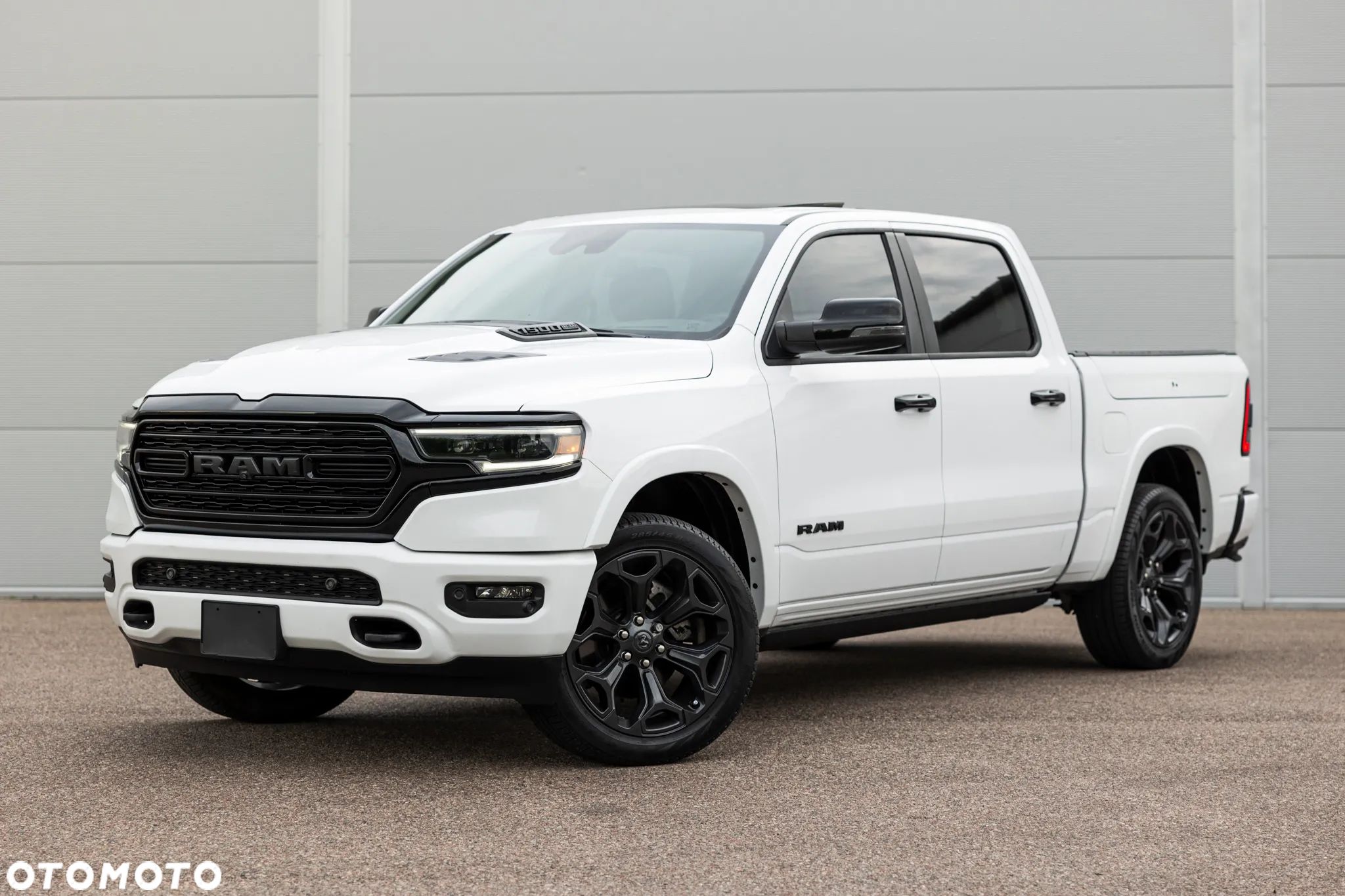 RAM 1500 Crew Cab Limited - 1