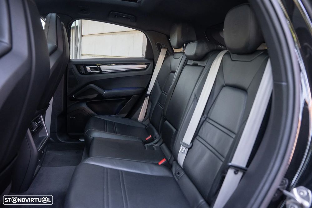 Porsche Cayenne Coupé - 14
