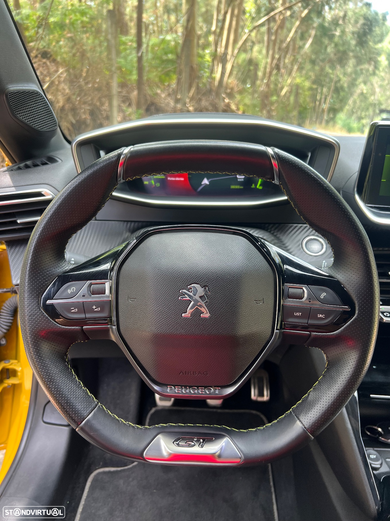 Peugeot 208 1.2 PureTech GT Line - 12