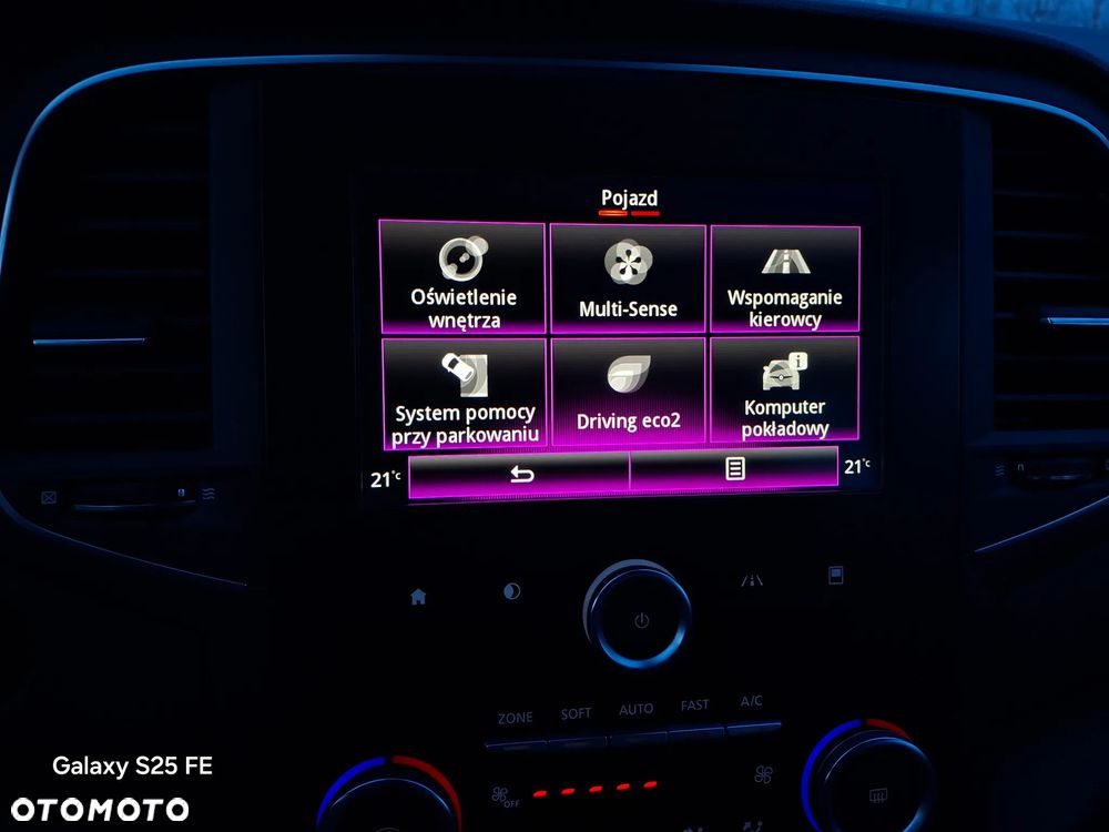 Renault Megane 1.2 Energy TCe GT Line - 30