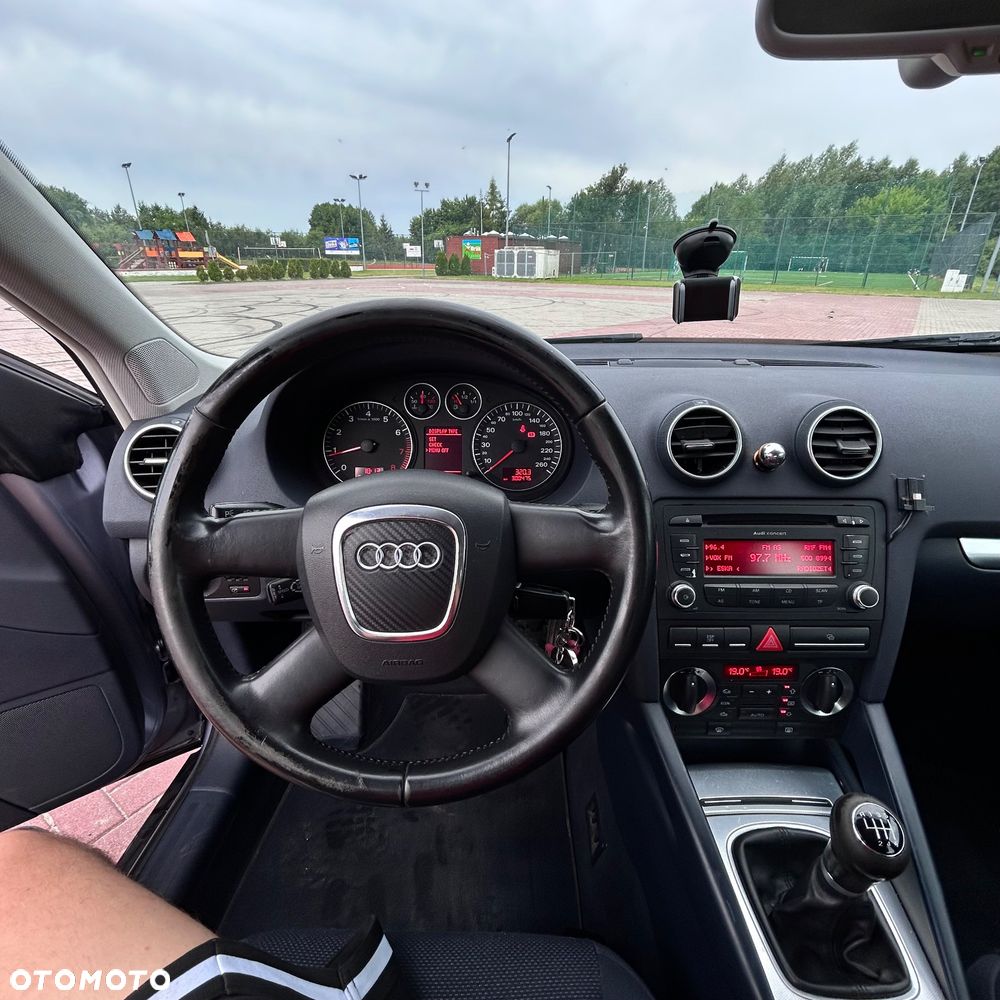 Audi A3 Sportback - 6