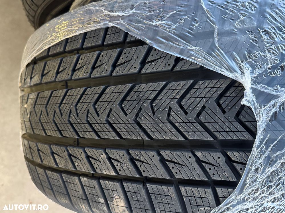 Vând set anvelope 285/40/23-325/35/23 gripmax de iarnă noi - 4