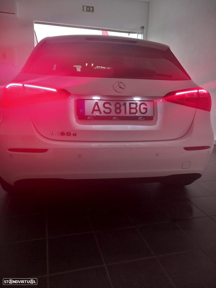 Mercedes-Benz A 180 d Style Plus - 7