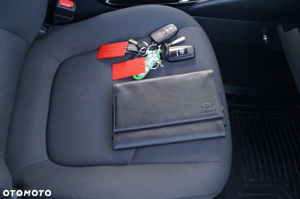 Toyota Corolla 1.8 Hybrid GPF Active - 13