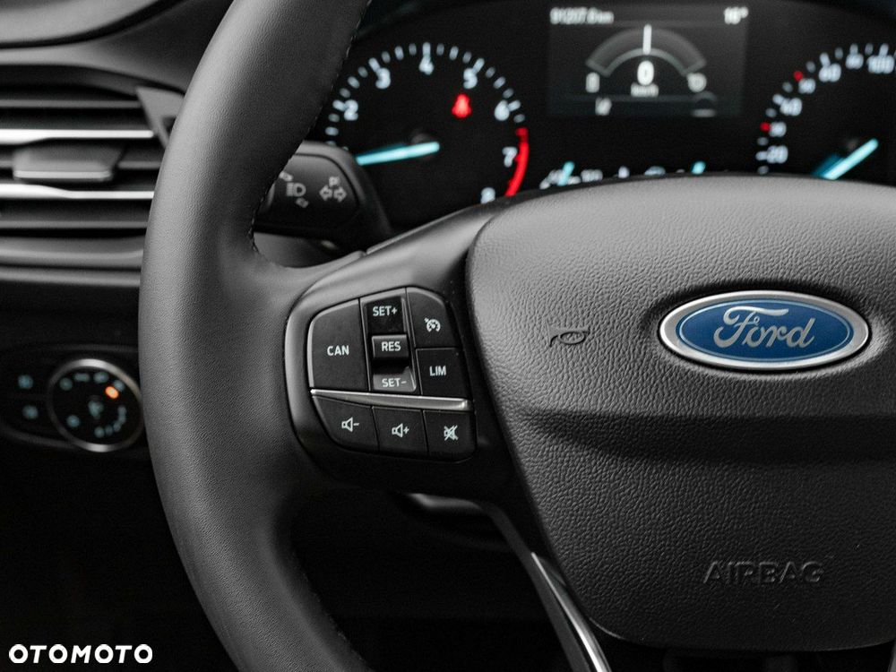 Ford Focus - 17
