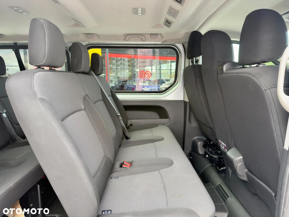Renault Trafic - 10