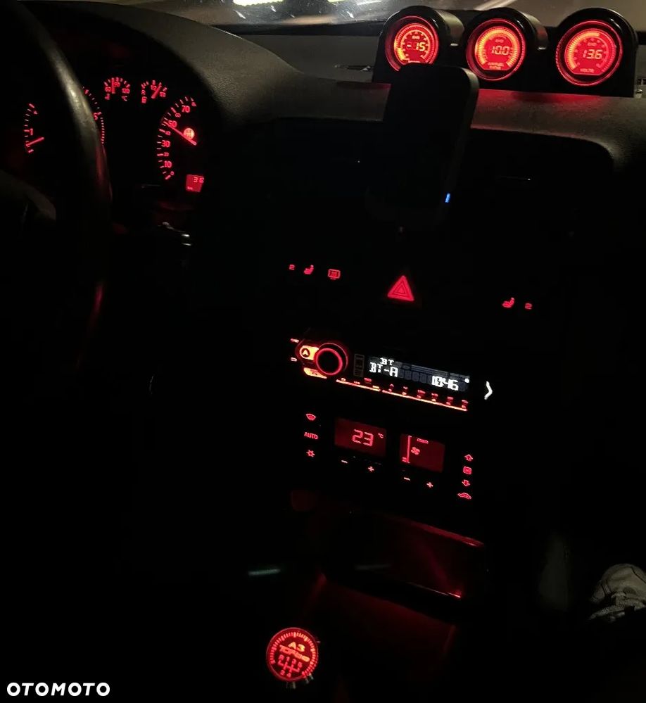 Audi A3 1.8T Attraction - 15