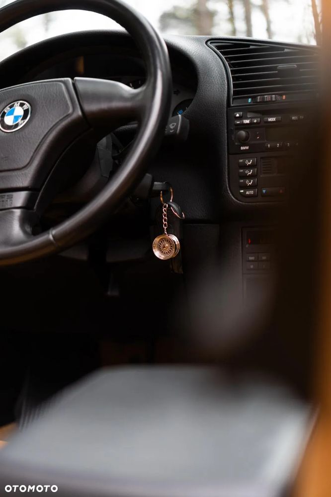 BMW Seria 3 - 6