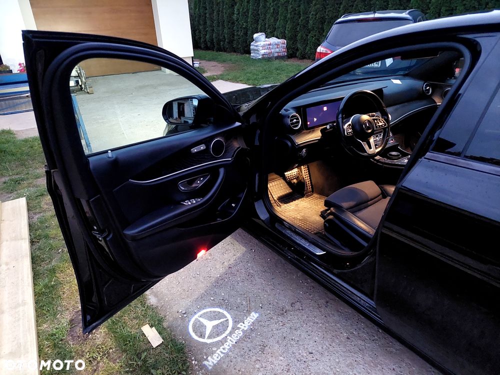 Mercedes-Benz Klasa E 220 d 4-Matic 9G-TRONIC - 4
