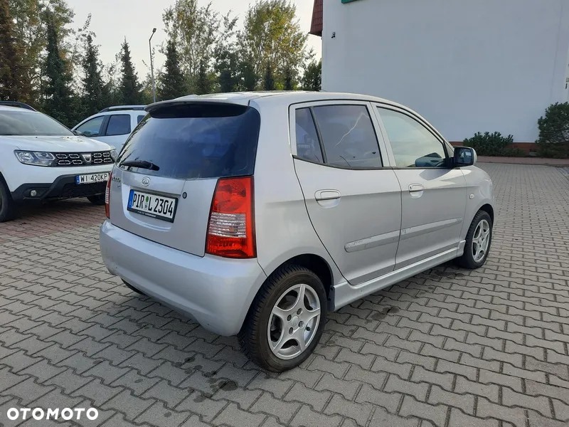 Kia Picanto - 3