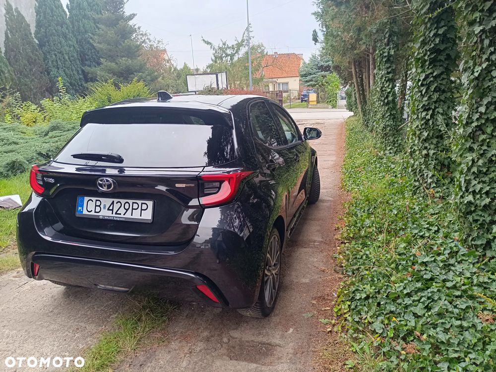 Toyota Yaris - 12