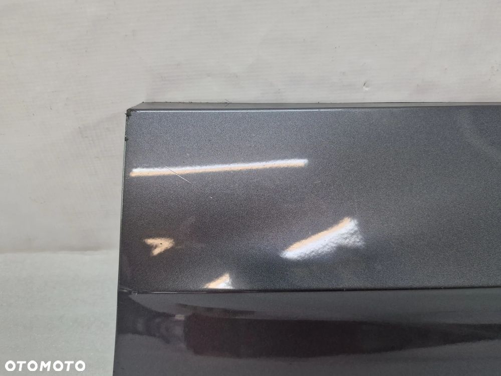 VW TOUAREG III 3 760 R-LINE 17- LEWA LISTWA DRZWI TYLNA TYLNIA TYŁ , NR 760854949D , GRAFITOWY METALIK / SZARY , NR AUKCJI LD2 - 3