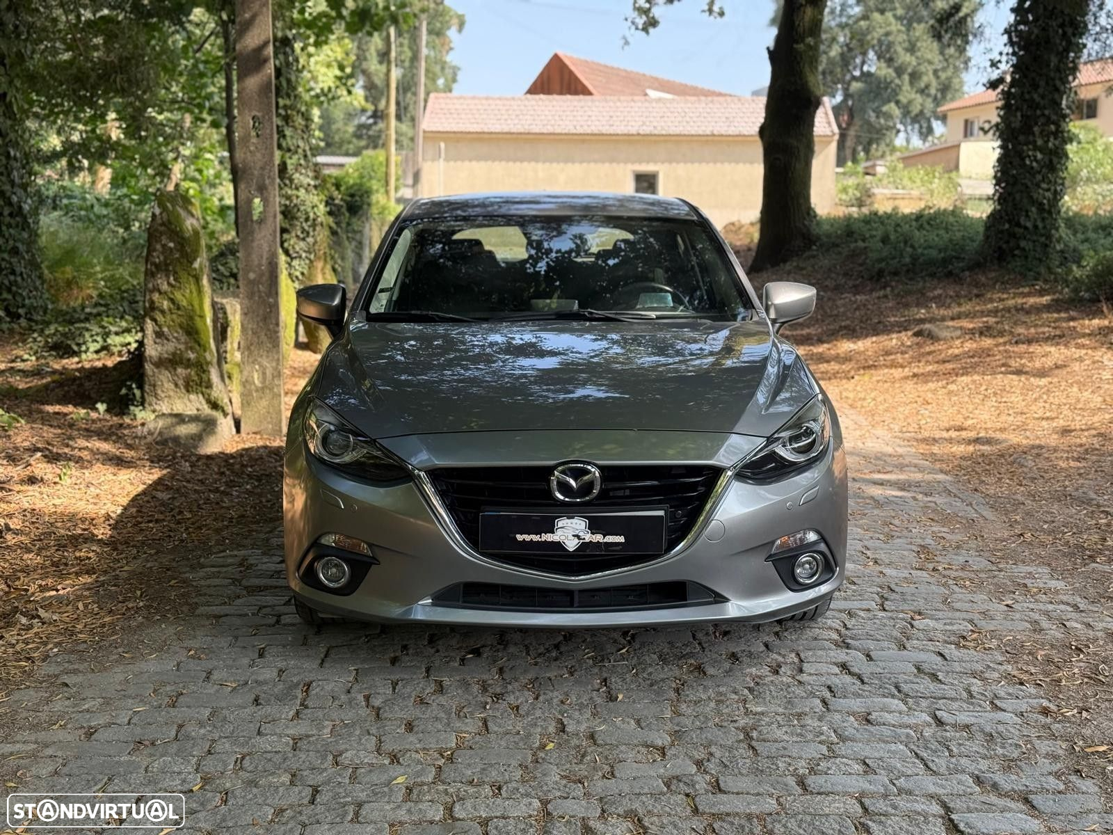 Mazda 3 1.5 Sky-D Excellence Pack Leather Navi - 29