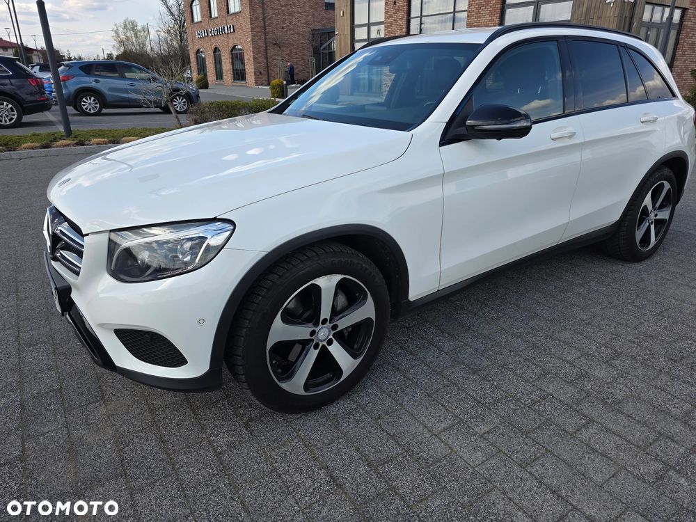 Mercedes-Benz GLC - 4