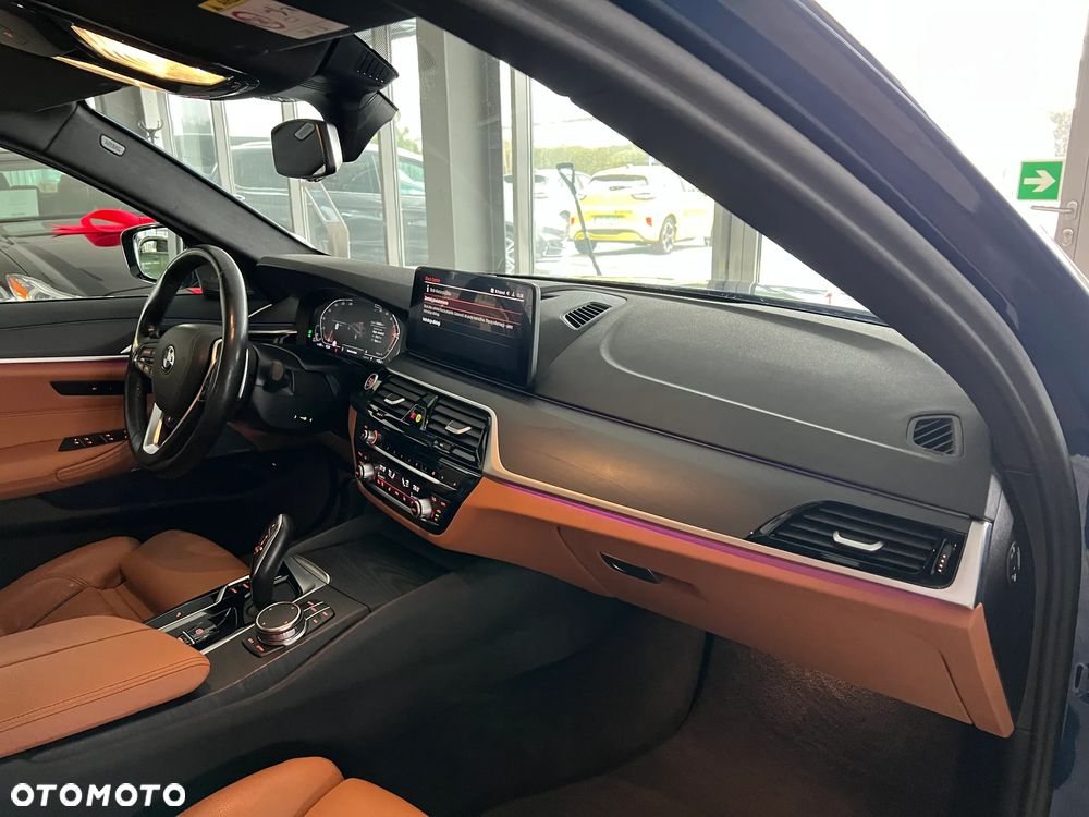 BMW Seria 5 520d mHEV Luxury Line sport - 35