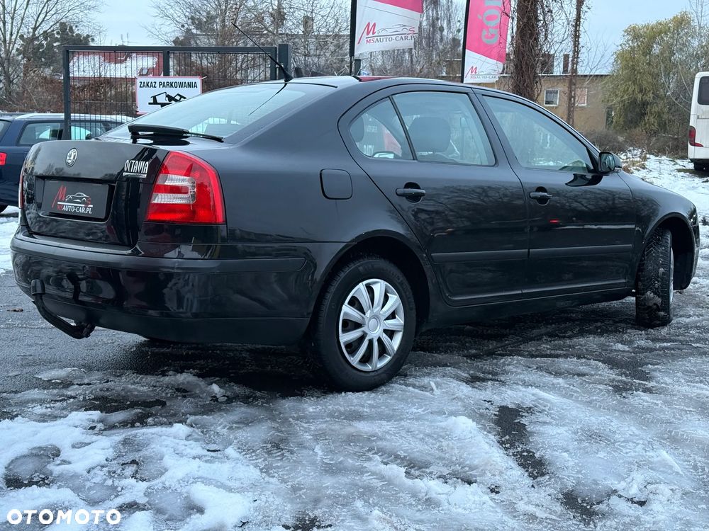 Skoda Octavia 1.6 Elegance - 10