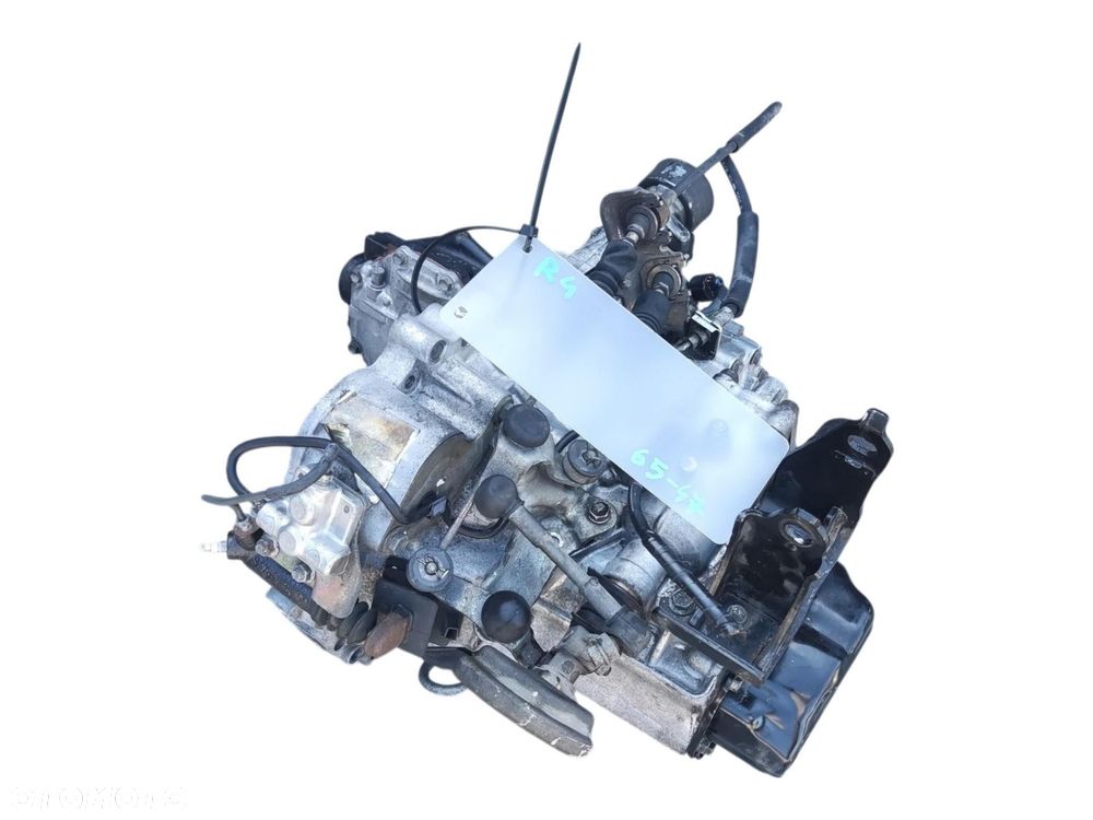 SKRZYNIA BIEGÓW MANUALNA REDUKTOR TOYOTA RAV4 II LIFT 2.0 D4D 2001-2005 - 4