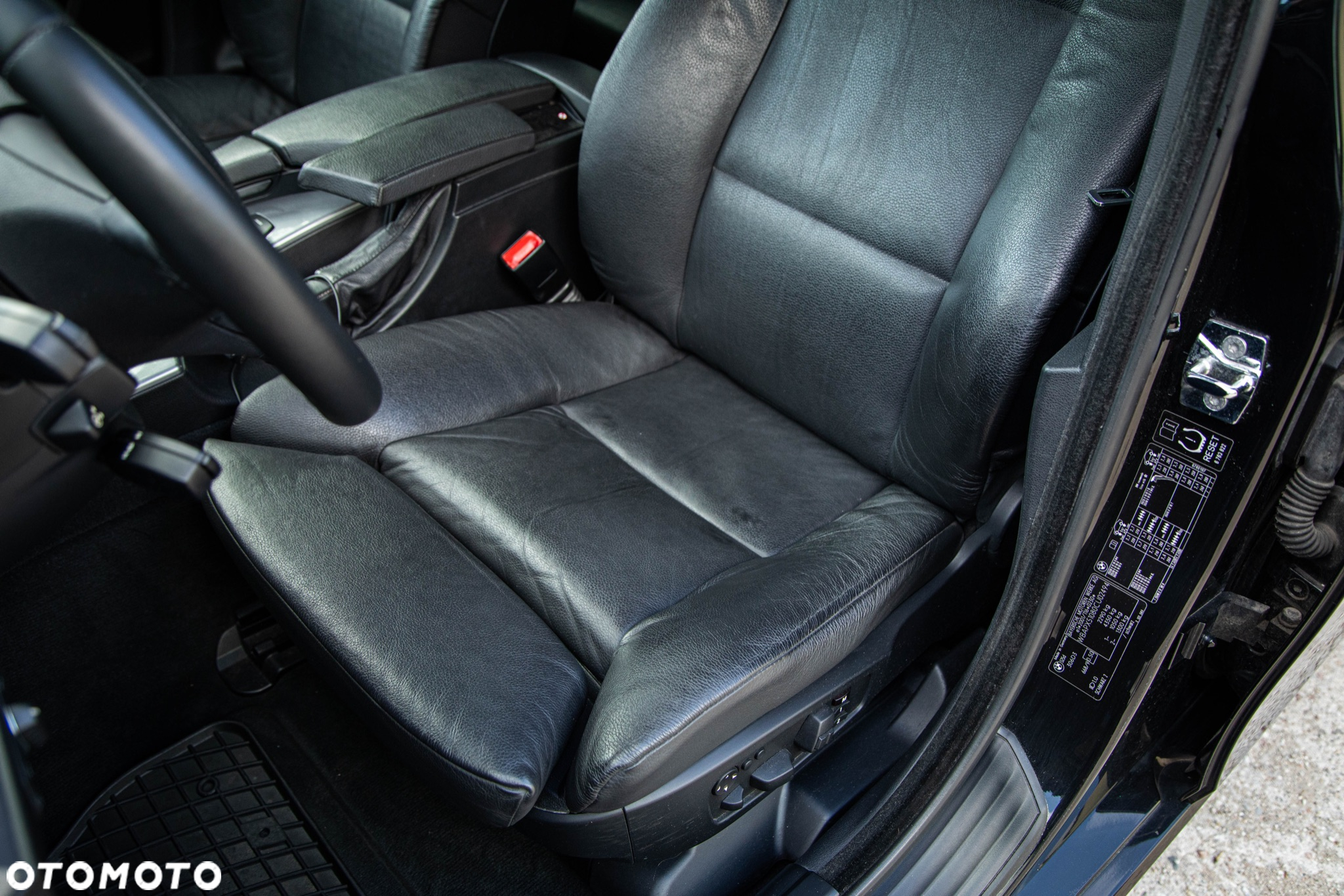 BMW Seria 5 - 16