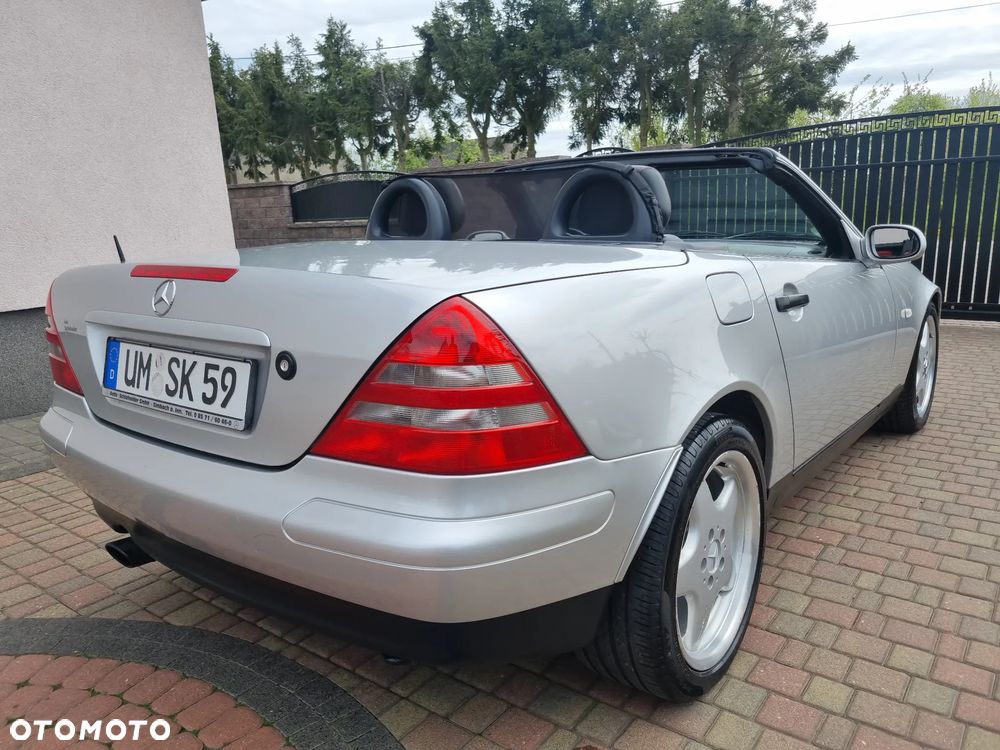 Mercedes-Benz SLK - 11