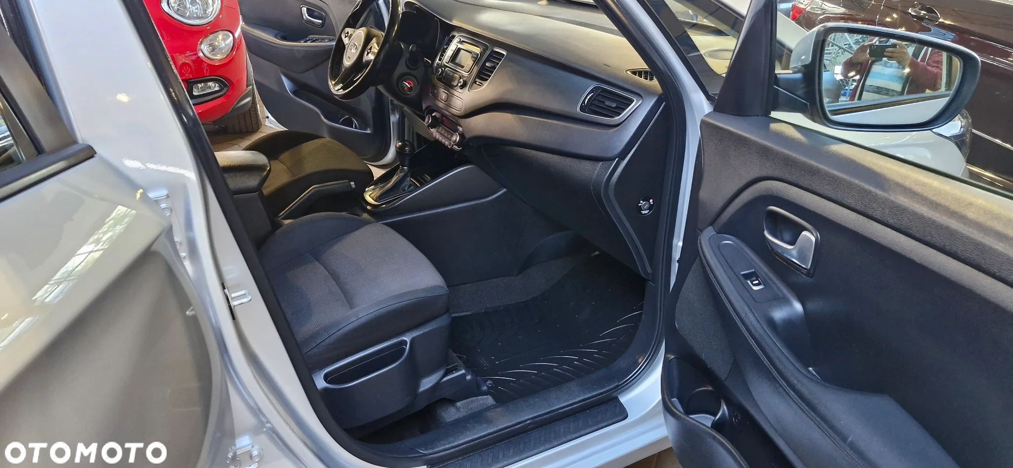 Kia Carens 1.7 CRDi XL 7DCT - 15