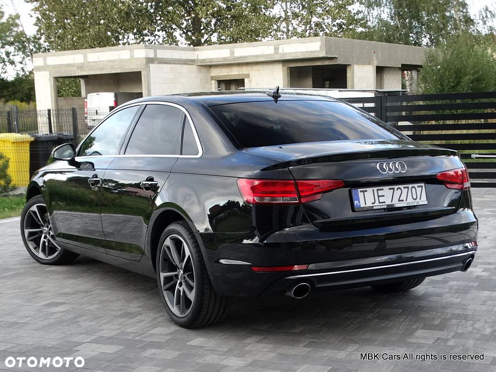 Audi A4 Limousine 2.0 TFSI ultra S tronic sport - 11