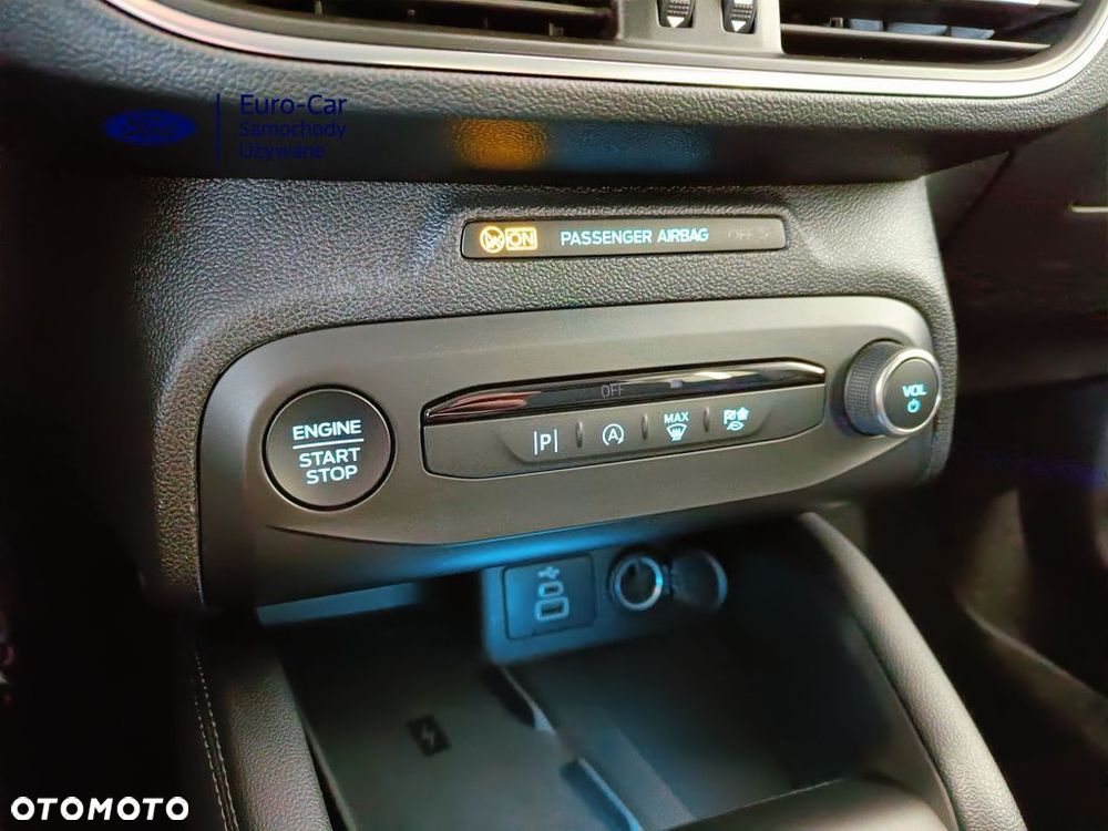 Ford Focus 1.0 EcoBoost mHEV Active X - 23