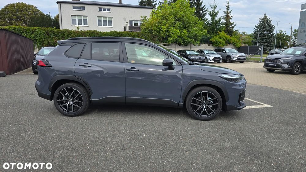 Toyota Corolla Cross 2.0 Hybrid GR Sport - 7