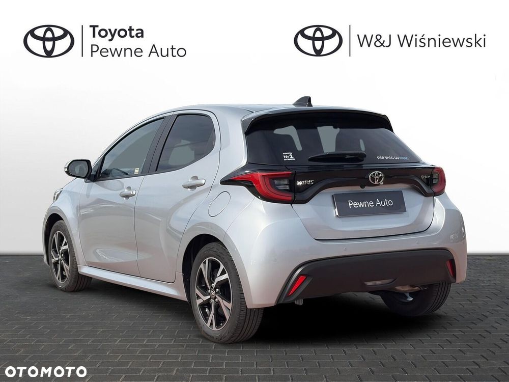 Toyota Yaris Hybrid 1.5 Style - 28