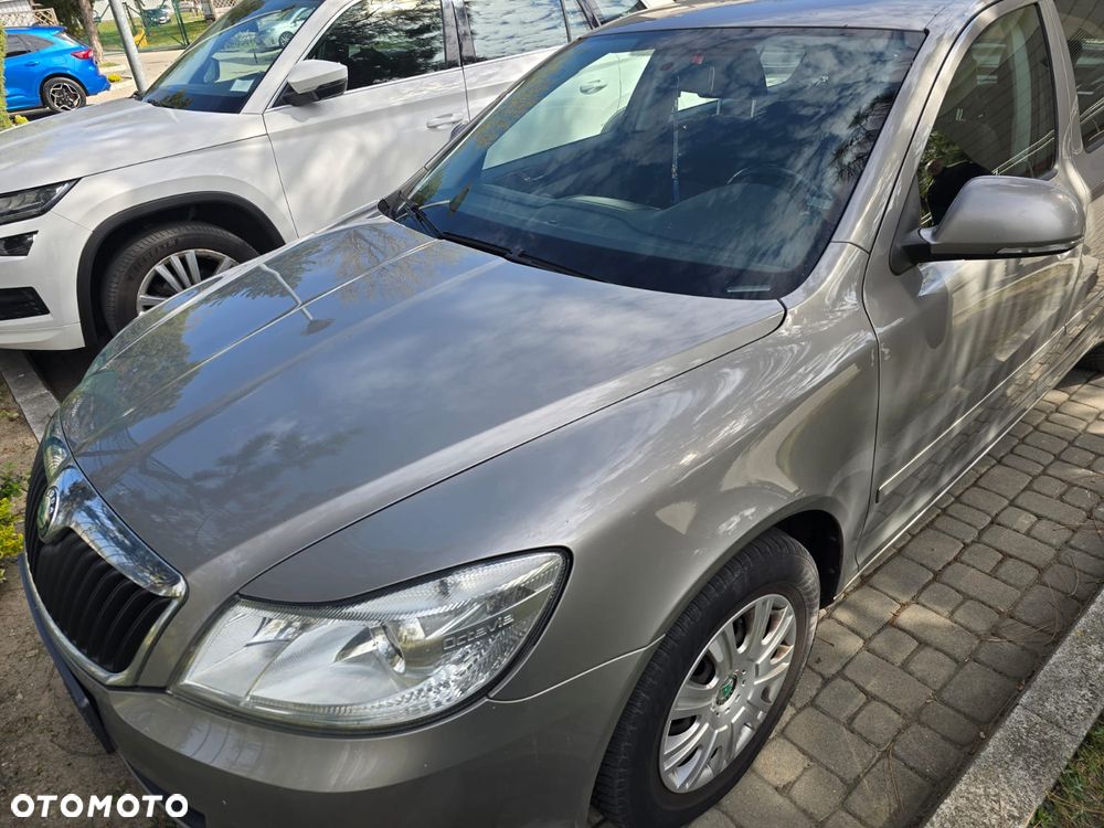 Skoda Octavia 2.0 TDI Ambiente - 2