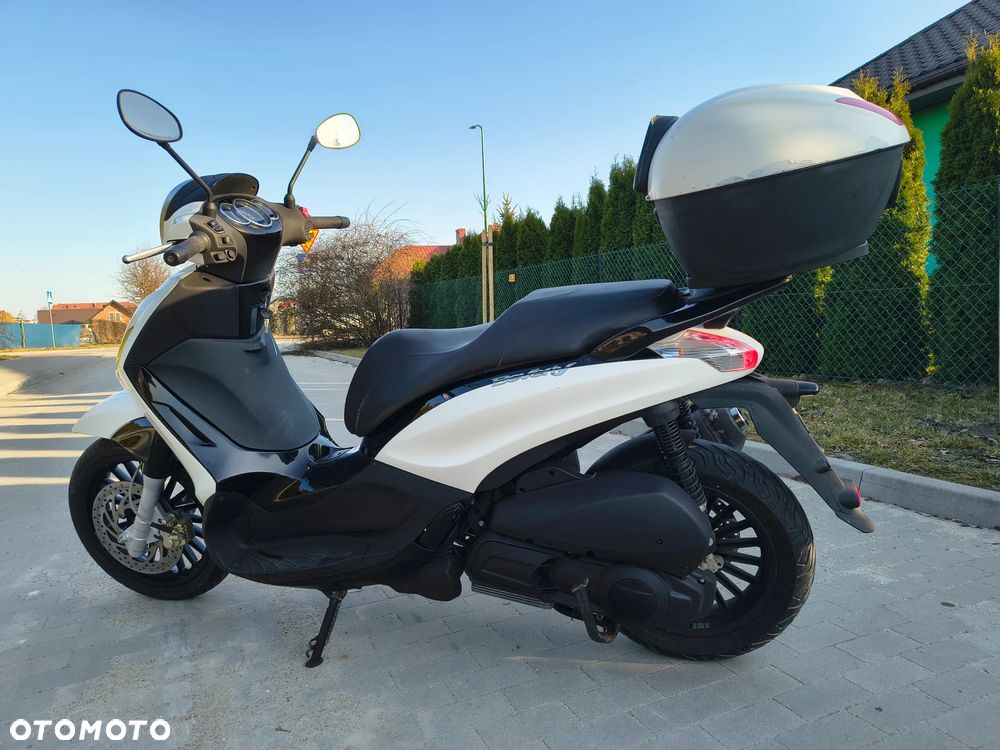 Piaggio Beverly - 8