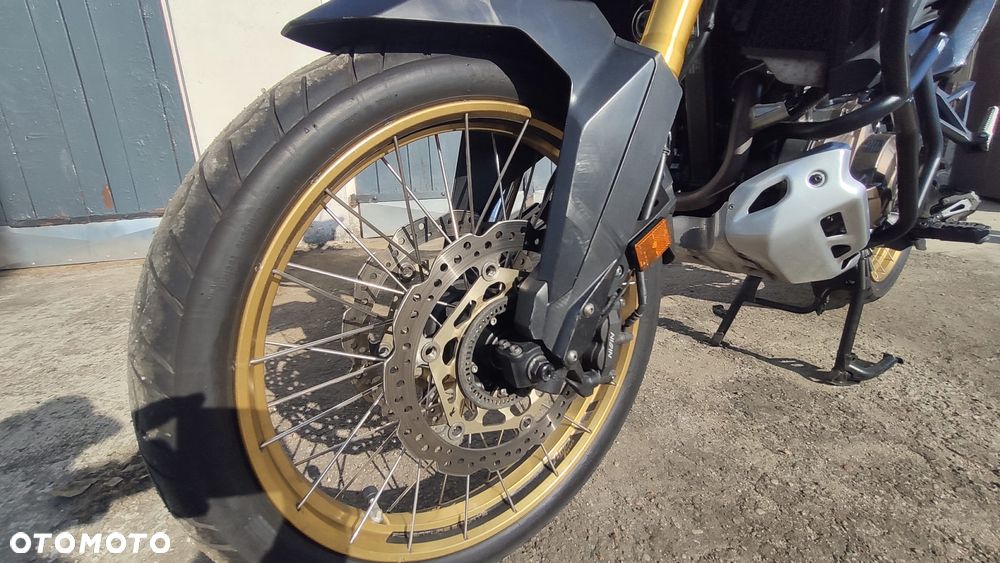 Honda CRF - 5