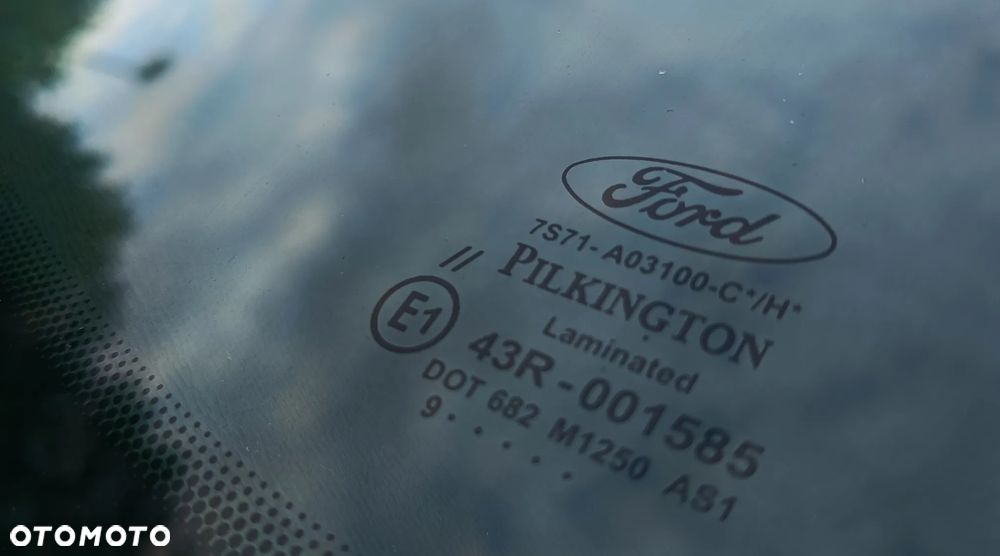 Ford Mondeo 2.0 Ambiente - 36