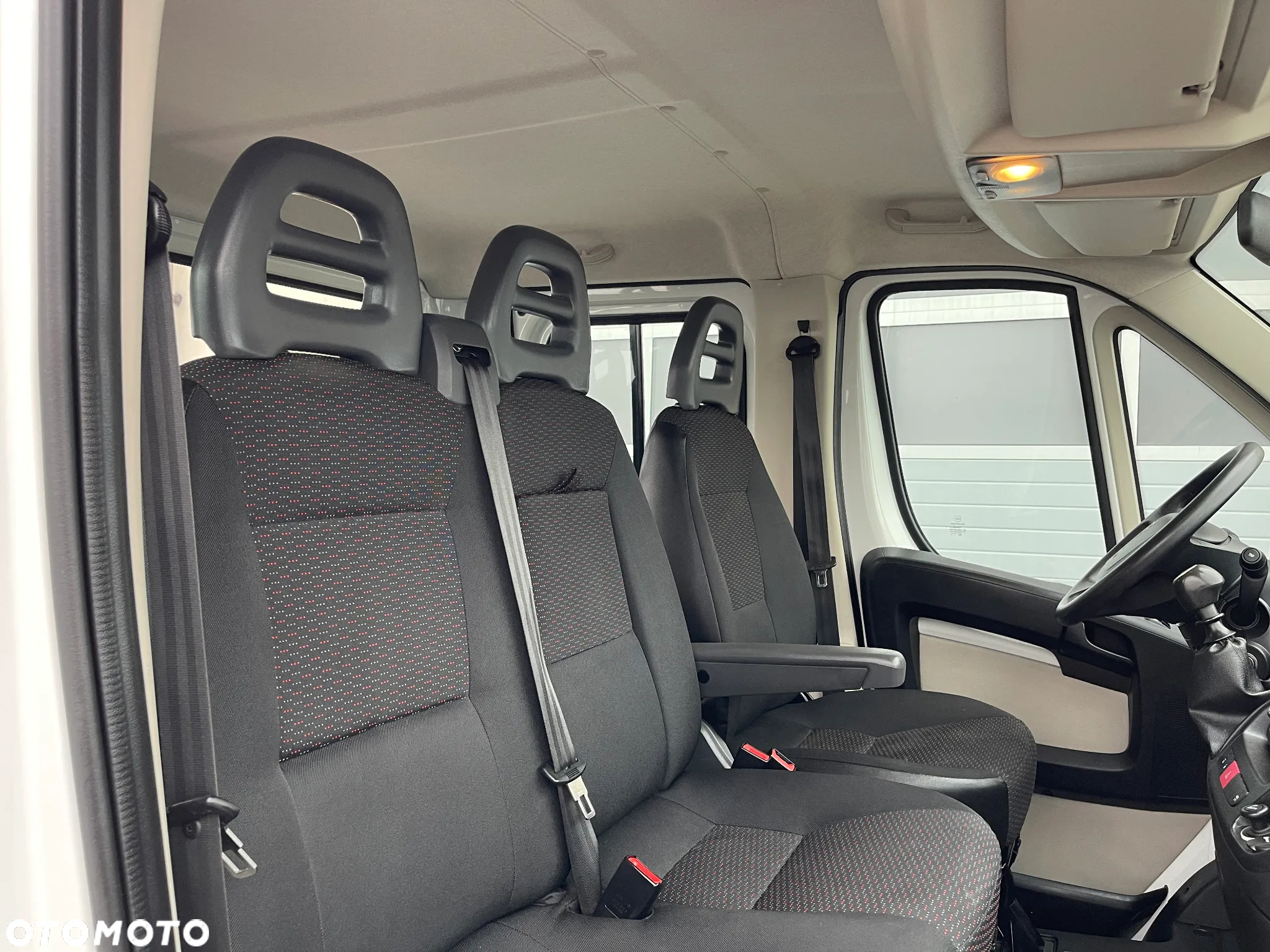 Peugeot Boxer Doka Brygadówka - 20