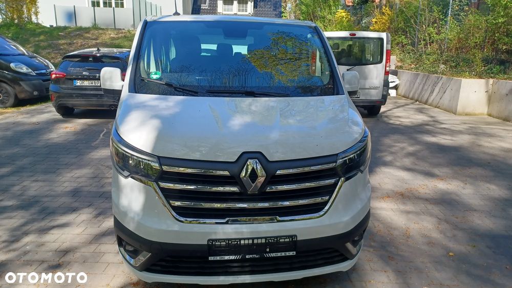 Renault Trafic 2.0 dCi - 6