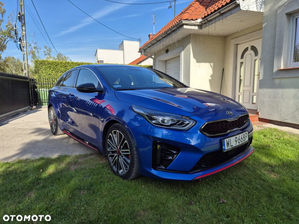 Kia ProCeed - 1