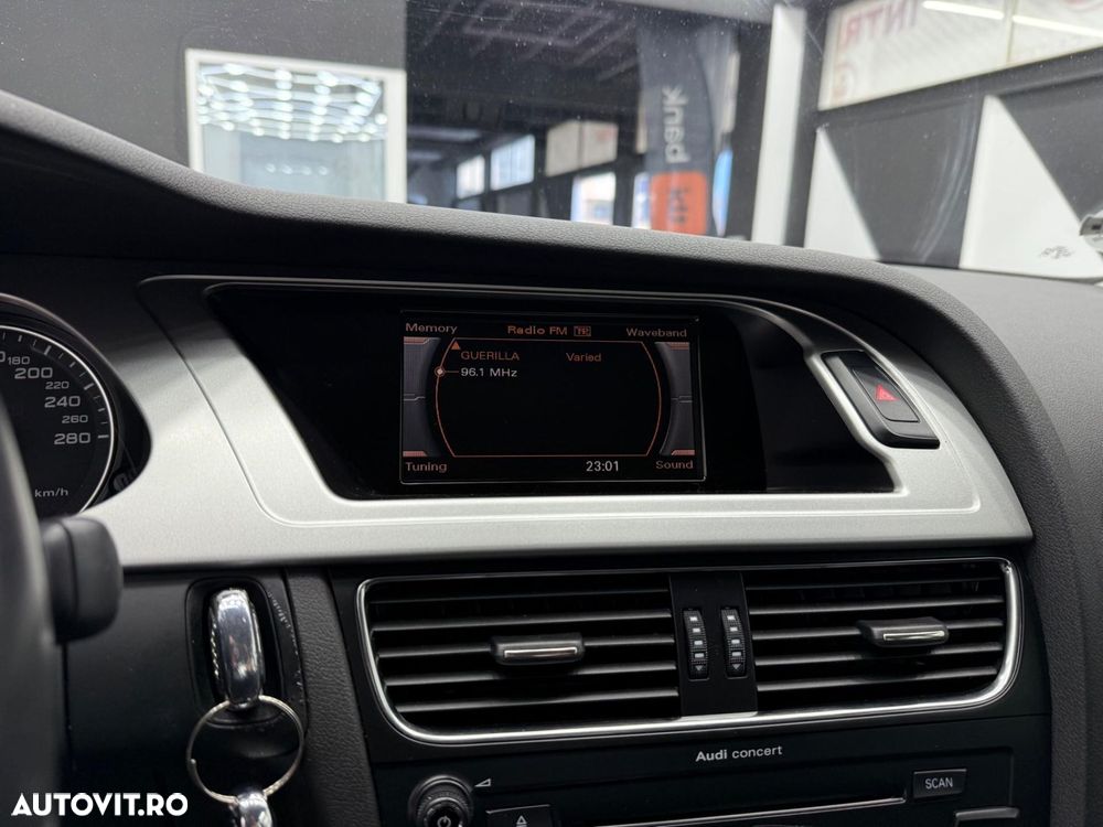 Audi A4 1.8 TFSI Attraction - 8