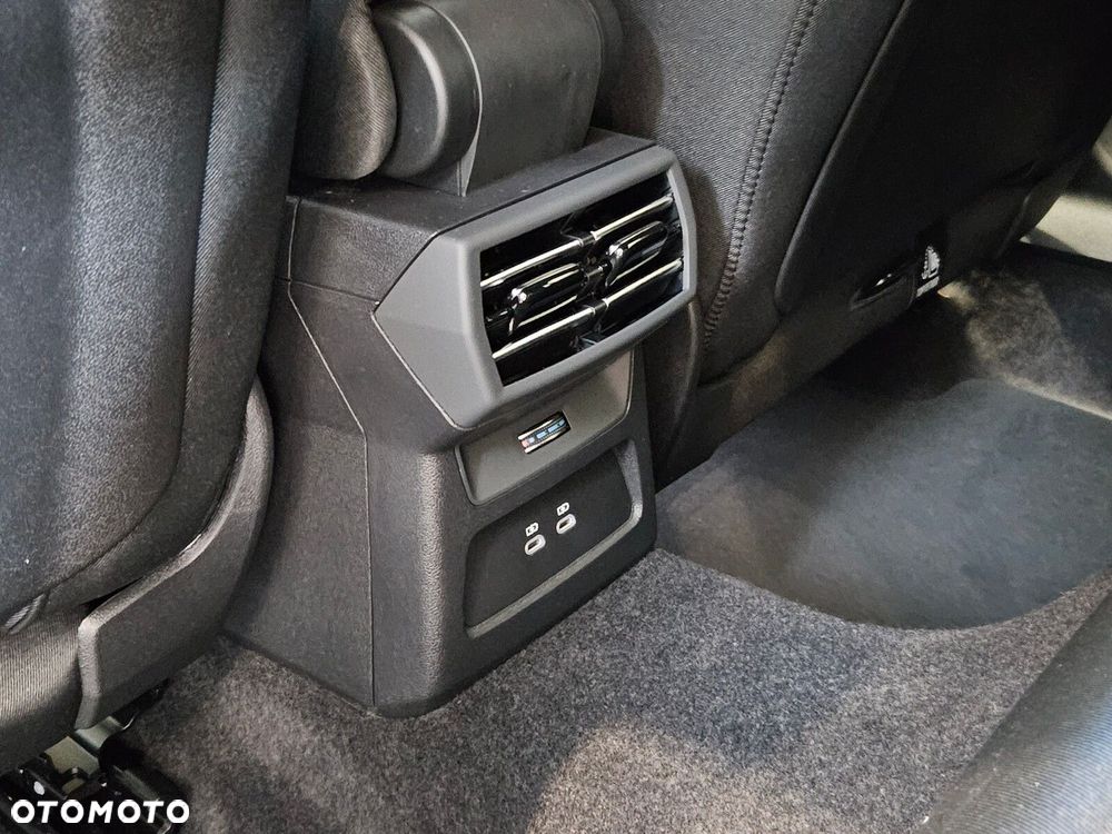 Audi A3 Sportback TFSI mHEV 110 kW Advanced S tronic - 13