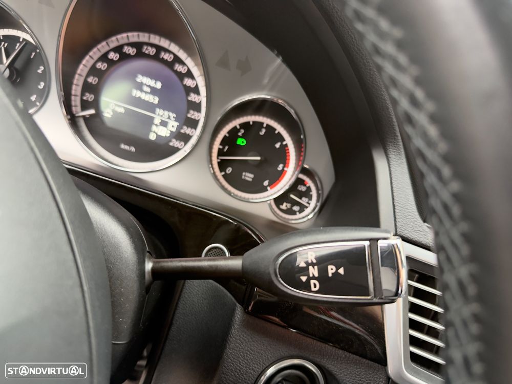 Mercedes-Benz E 350 T CDI DPF BlueEFFICIENCY 7G-TRONIC Avantgarde - 60