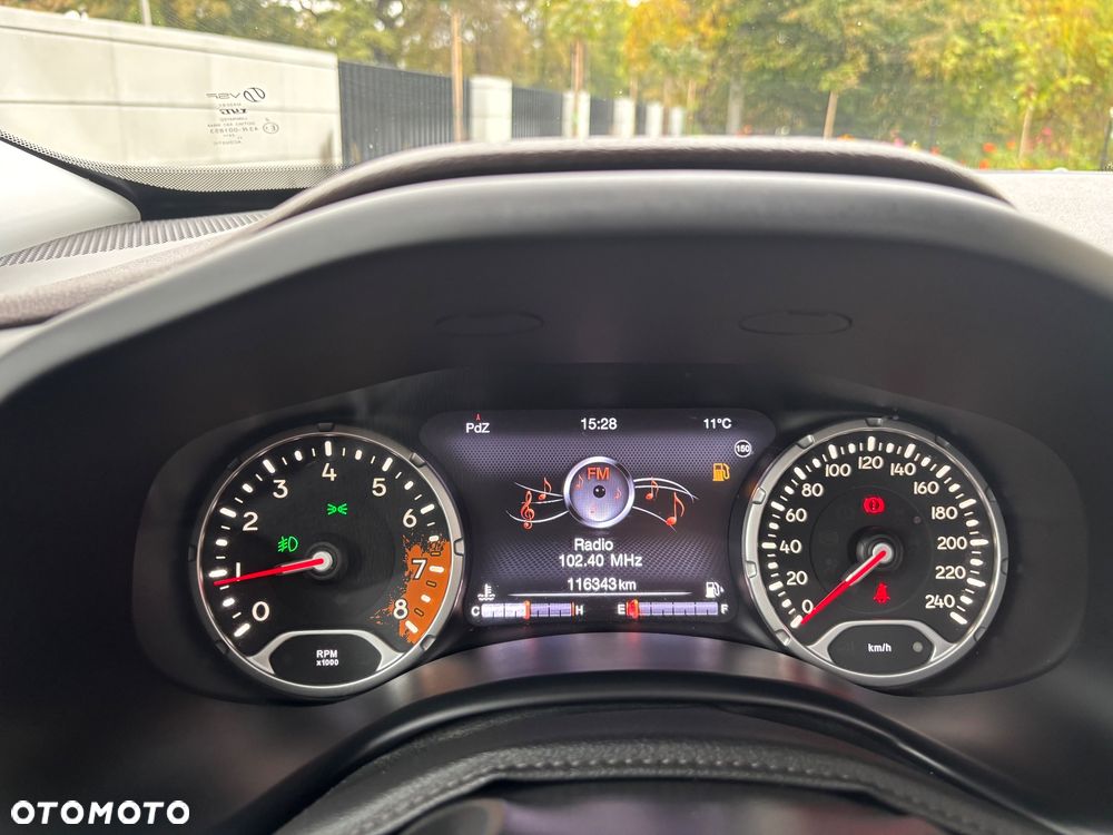 Jeep Renegade 1.4 MultiAir Limited - 24