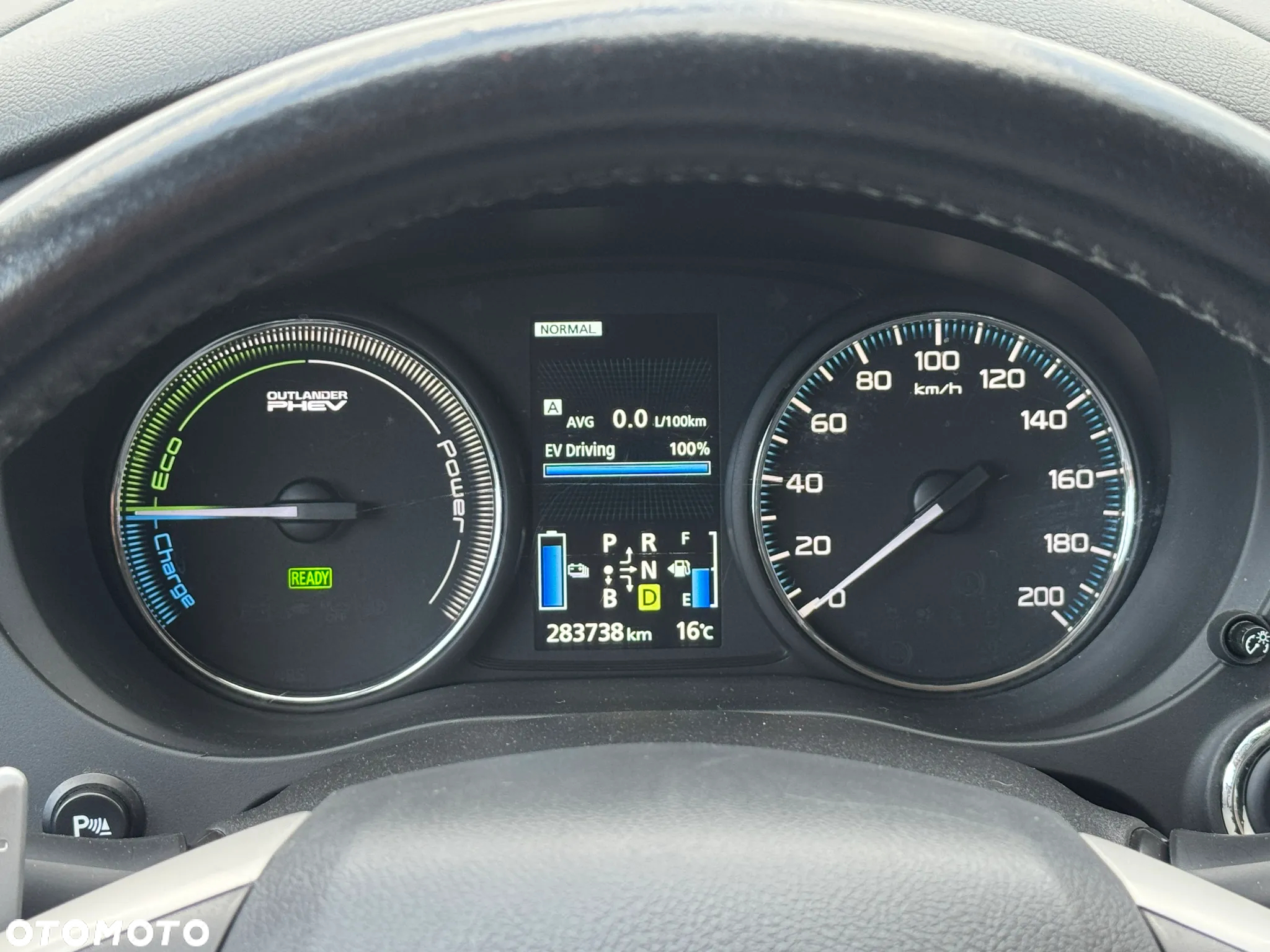 Mitsubishi Outlander PHEV Instyle NAVI + - 13