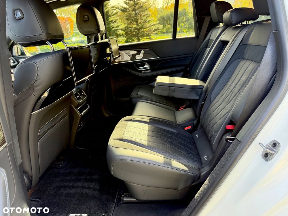 Mercedes-Benz GLS - 19