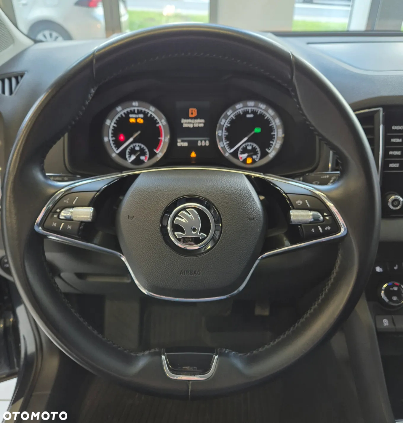 Skoda Karoq 1.5 TSI ACT 4x2 Ambition DSG - 18